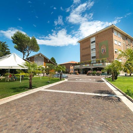 Centro Vacanze Opera Nascimbeni Cavallino-Treporti Exterior foto